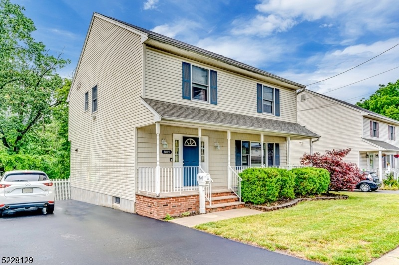 802 Raritan Ave, Manville, NJ 08835 - photo 1