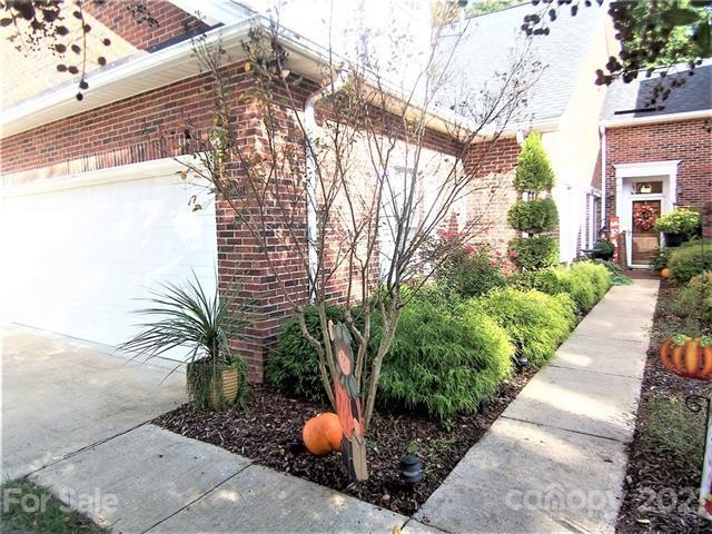 152 Columns Cir, Shelby, NC 28150 - photo 1