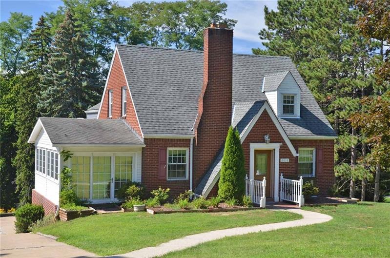 Front with Sunroom