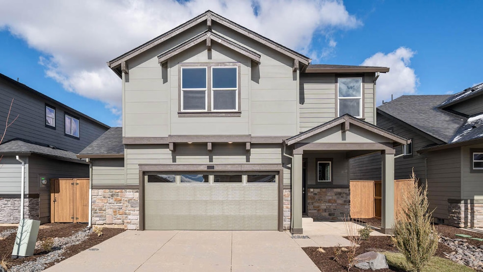 For Sale $624,995 • Co-Listing Agent