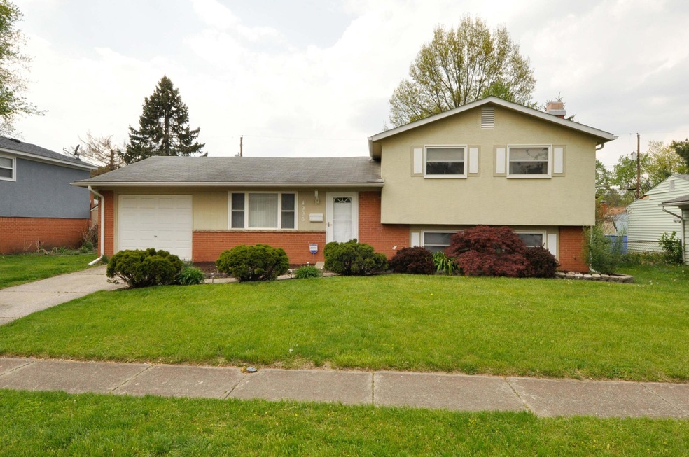 Welcome to 4996 Comstock Drive!
