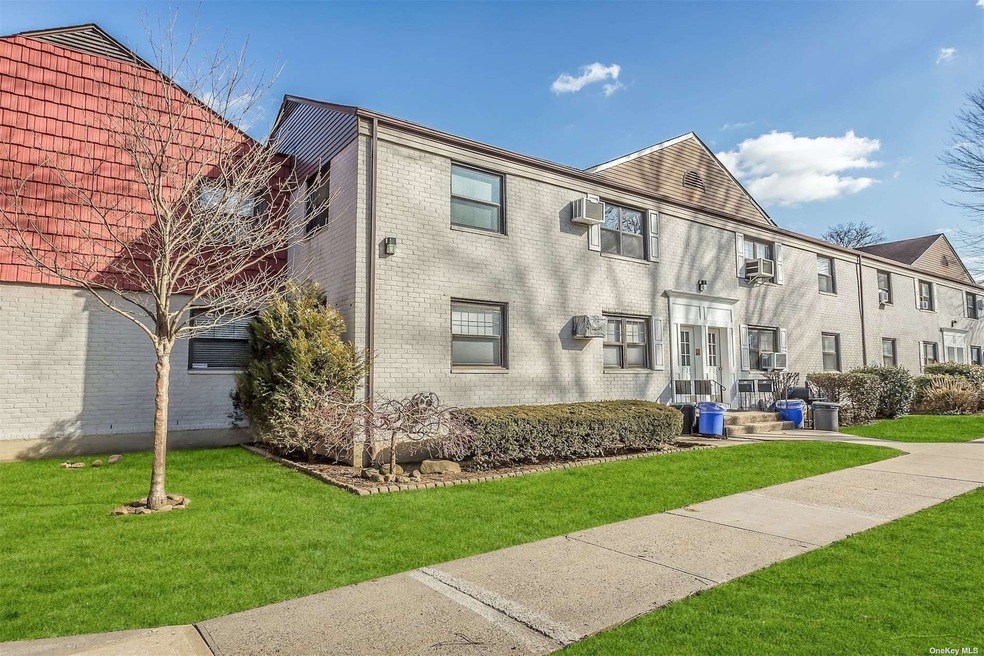 13728 68th Dr unit A, Flushing, NY 11367 - photo 1