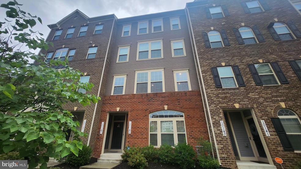 10145 Dorsey Ln, Lanham, MD 20706 - photo 1