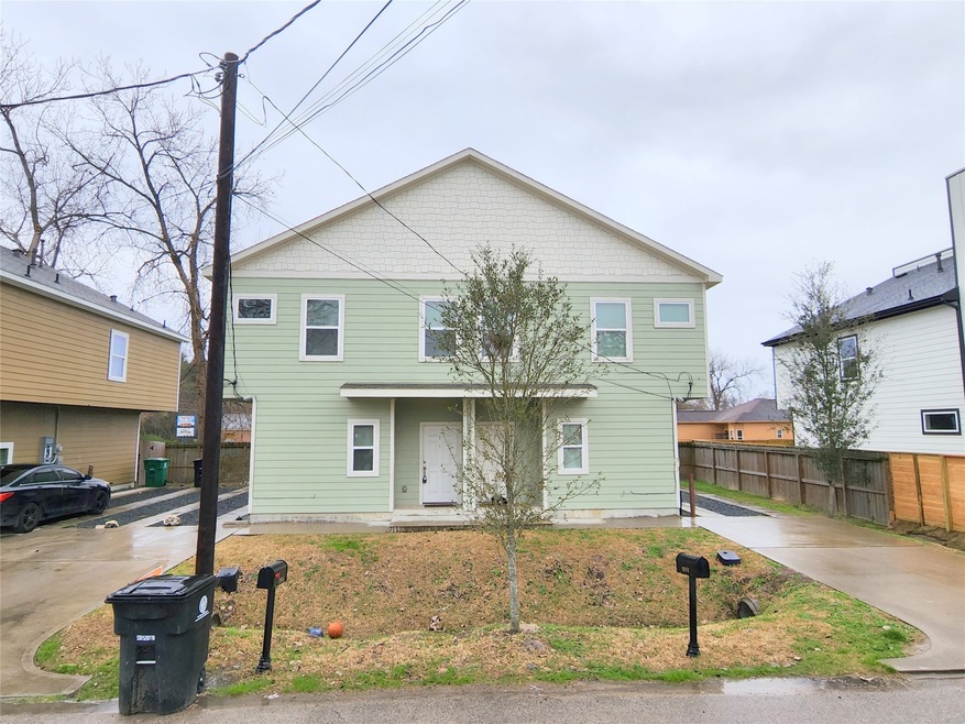 2407 Ferguson Way unit 1, Houston, TX 77088 - photo 1