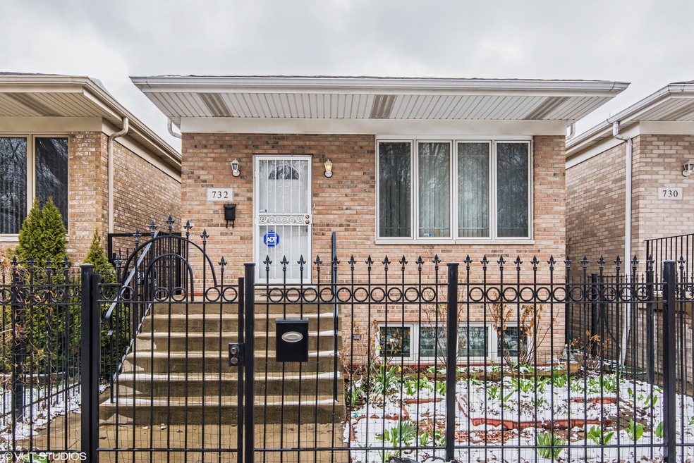 732 W 49th St, Chicago, IL 60609 - photo 1