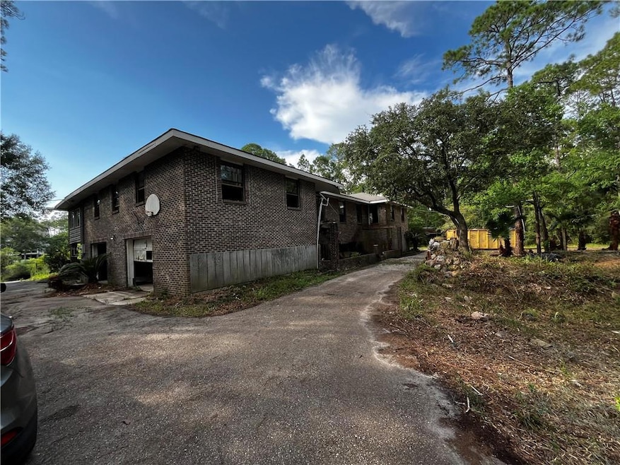 Under Contract $204,900 • Co-Listing Agent