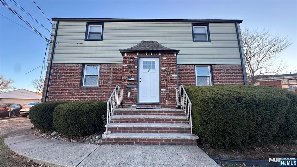 8 Charles Ct unit 1, Lodi, NJ 07644 - photo 1