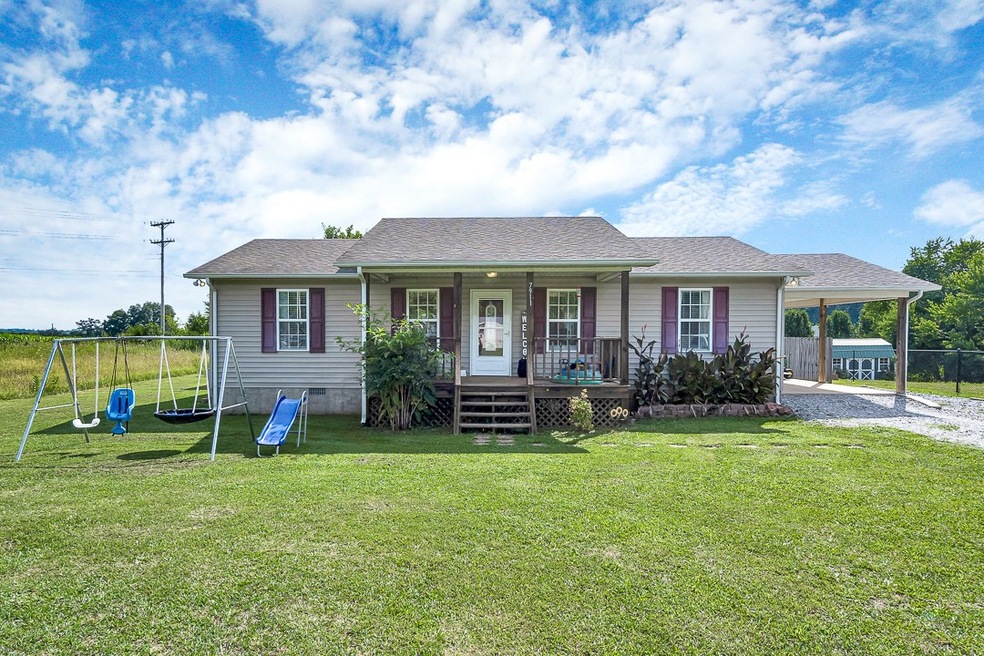 7911 Hilham Rd, Cookeville, TN 38506 - photo 1