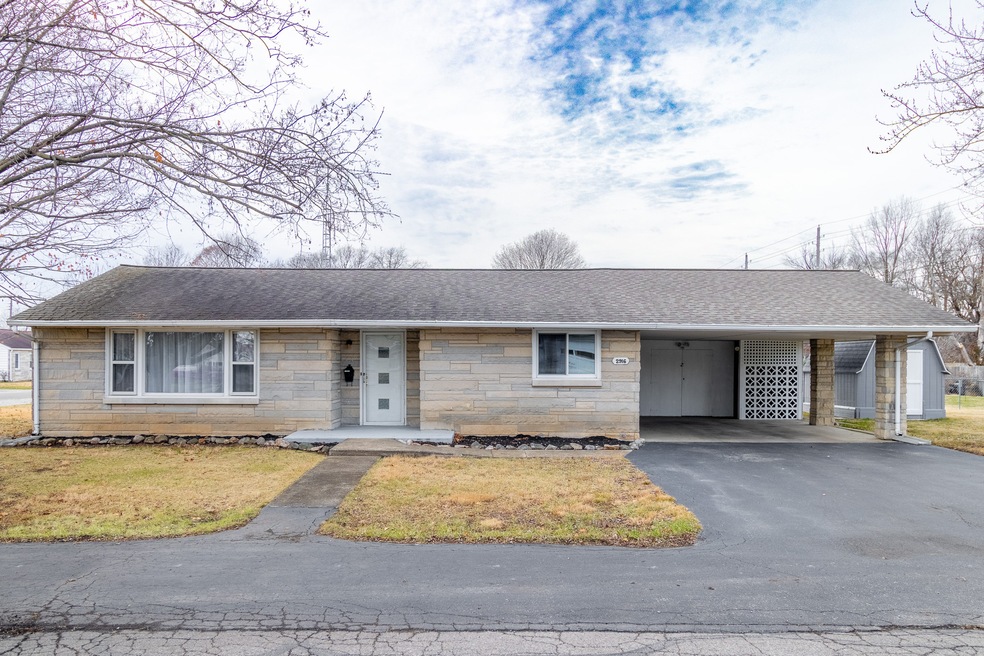 2916 15th St, Columbus, IN 47201 - photo 1