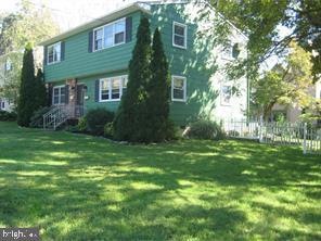 523 W Maple Ave, Laurel Springs, NJ 08021 - photo 1