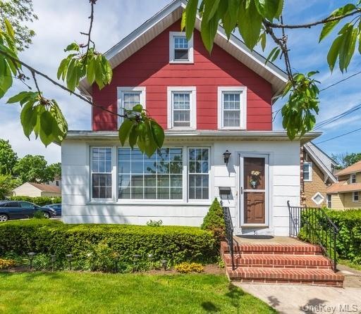 51 Locust St, Manhasset, NY 11030 - photo 1