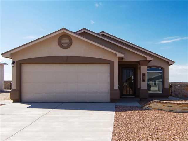 11513 Flor Liatris Dr, Socorro, TX 79927 - photo 1