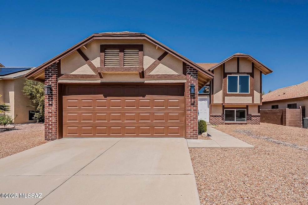 2770 W Camino de Las Grutas, Tucson, AZ 85742 - photo 1