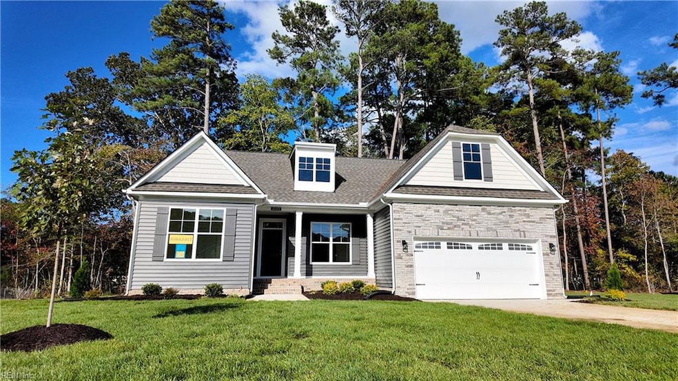 1130 Wharf Hill Dr, Smithfield, VA 23430 - photo 1