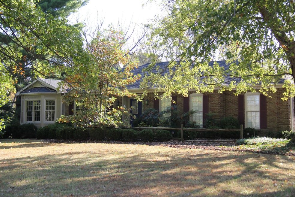 5007 Carpenter Dr, Crestwood, KY 40014 - photo 1