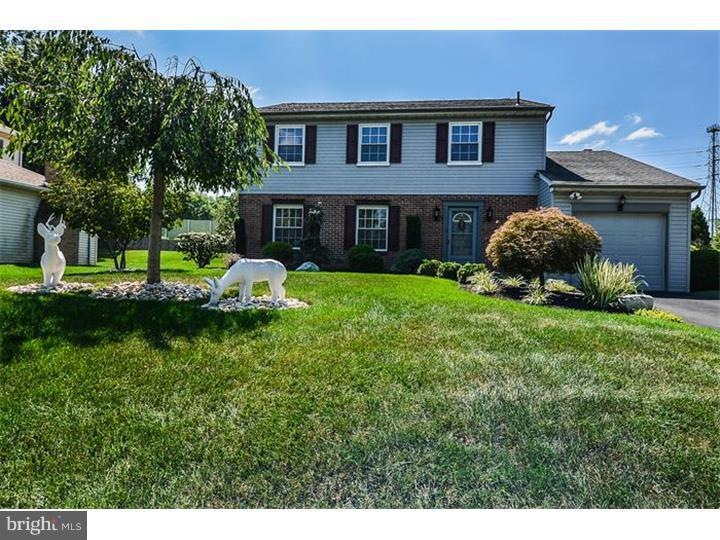 1112 Summit Ln, Oreland, PA 19075 - photo 1