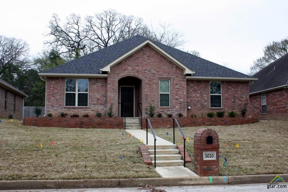 5010 Forestwood Blvd, Tyler, TX 75703 - photo 1