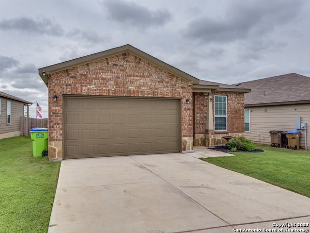 10346 McQueeney, San Antonio, TX 78252 - photo 1