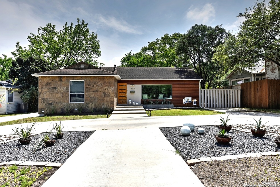 222 Claywell Dr, San Antonio, TX 78209 - photo 1
