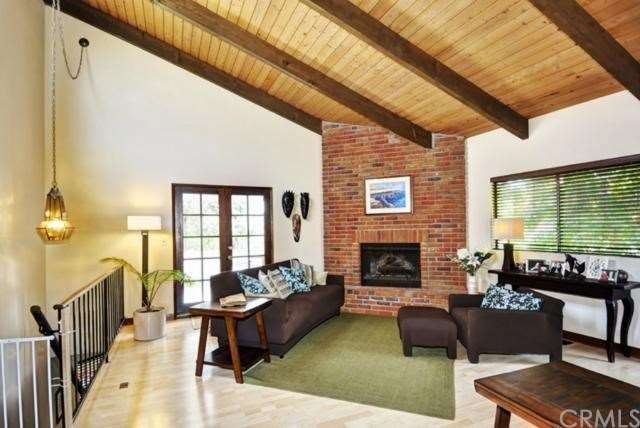 2220 Carnegie Ln unit C, Redondo Beach, CA 90278 - photo 1