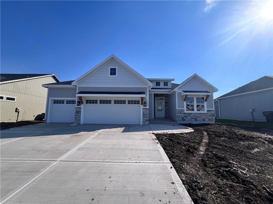 For Sale $559,990 • Co-Listing Agent