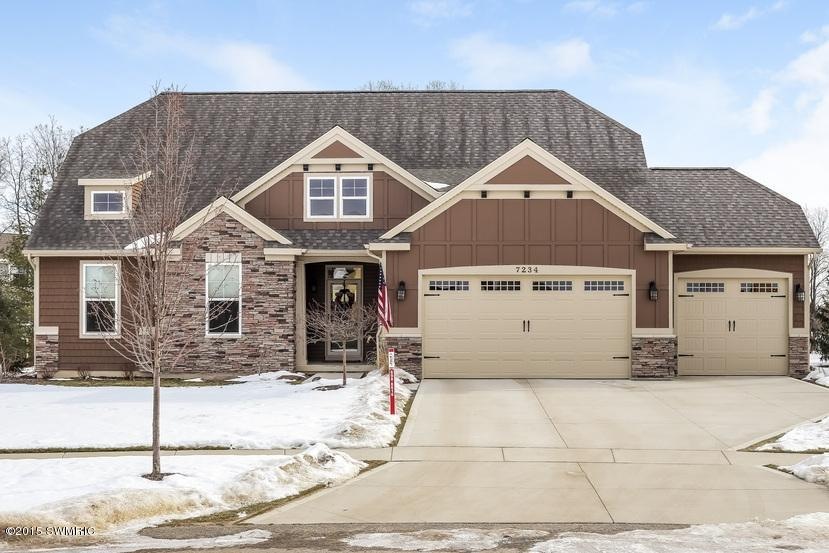001-Front_View-1406455-mls