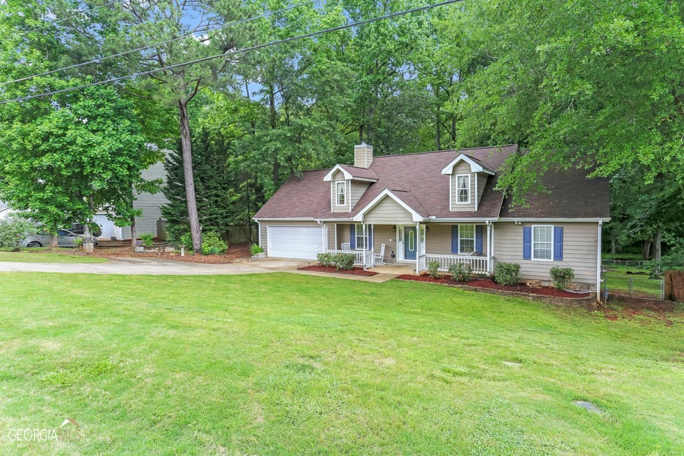 130 Lakefront Dr, Covington, GA 30016 - photo 1