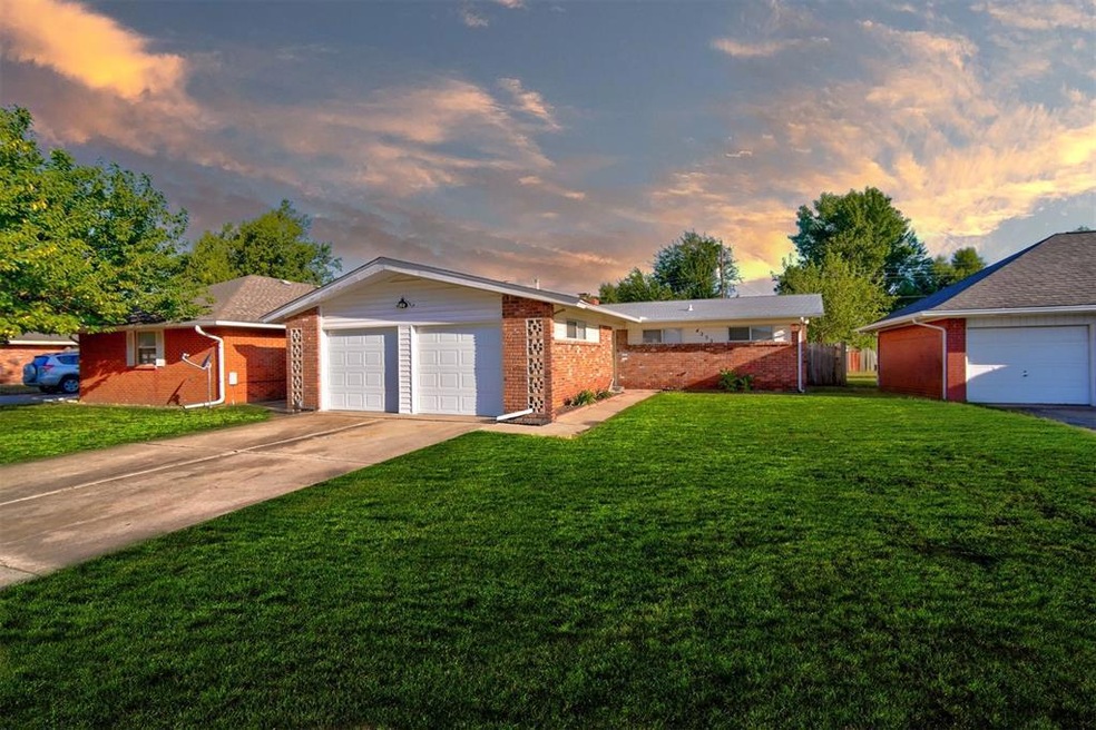 4233 NW 52nd St, Oklahoma City, OK 73112 - photo 1