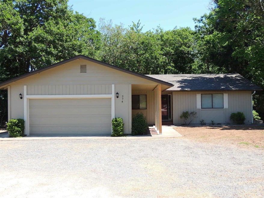 274 Swarthout Dr, Grants Pass, OR 97527 - photo 1