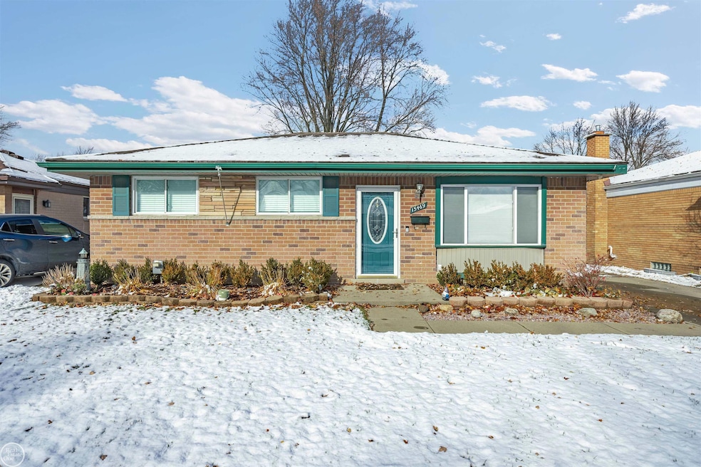 Under Contract $229,900 • Co-Listing Agent
