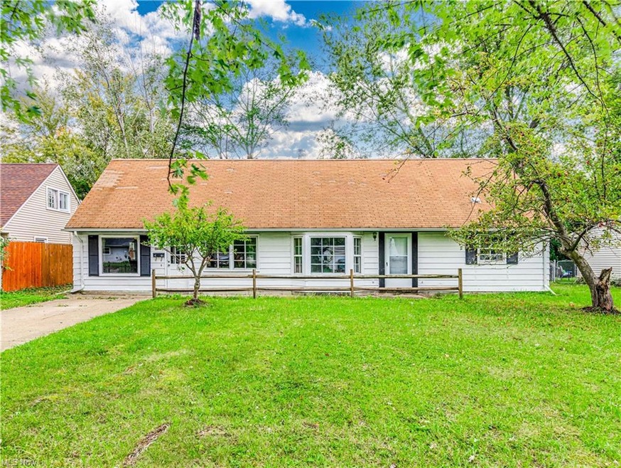 4885 Saddlewood Dr, Sheffield Lake, OH 44054 - photo 1