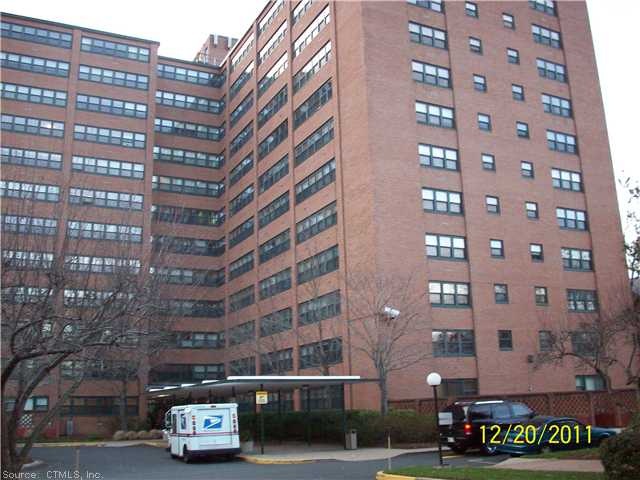 The Woodland unit 12H, Hartford, CT 06105 - photo 1