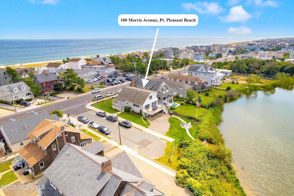 Pending $1,995,000 • Co-Listing Agent
