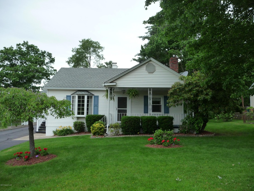 390 Carverton Rd, Wyoming, PA 18644 - photo 1