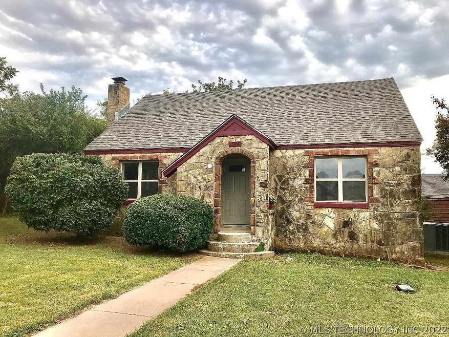 1007 E 5th St, Cushing, OK 74023 - photo 1