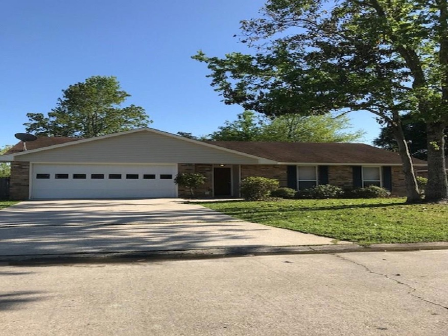 207 Kepler Lake Ct, Slidell, LA 70461 - photo 1