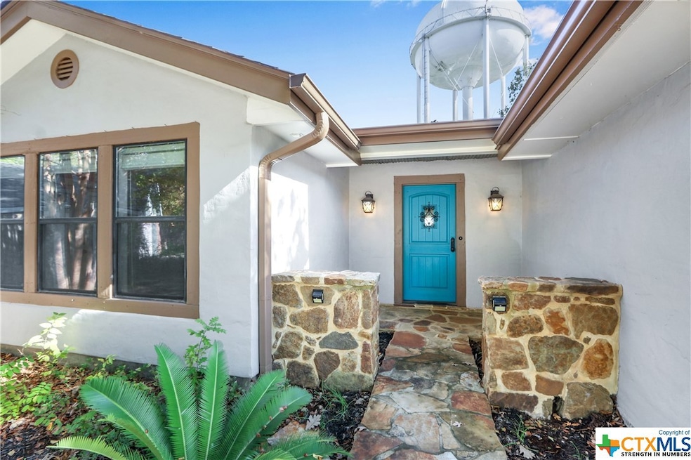 1340 Summerwood Dr, New Braunfels, TX 78130 - photo 1