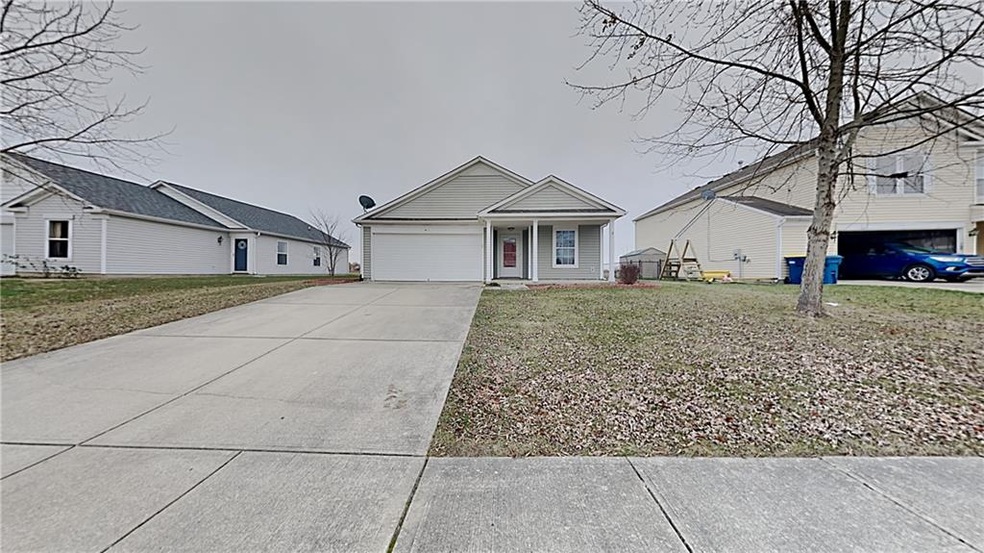 410 Warrior Ct, Sheridan, IN 46069 - photo 1