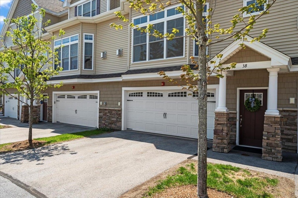 3 Manor Dr unit B, Hooksett, NH 03106 - photo 1