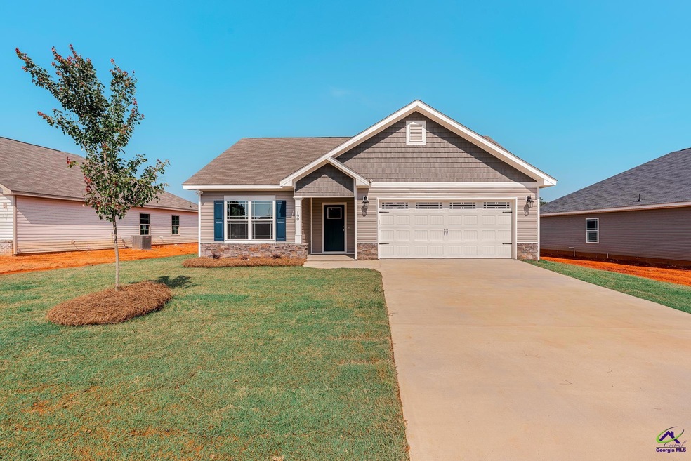 190 Red Tail Cir, Powersville, GA 31008 - photo 1