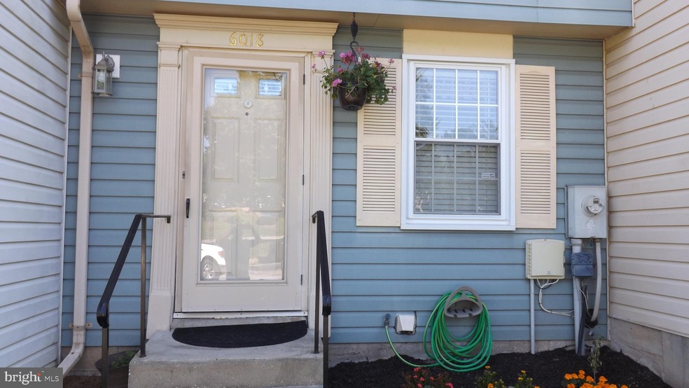 6018 Rowanberry Dr, Elkridge, MD 21075 - photo 1