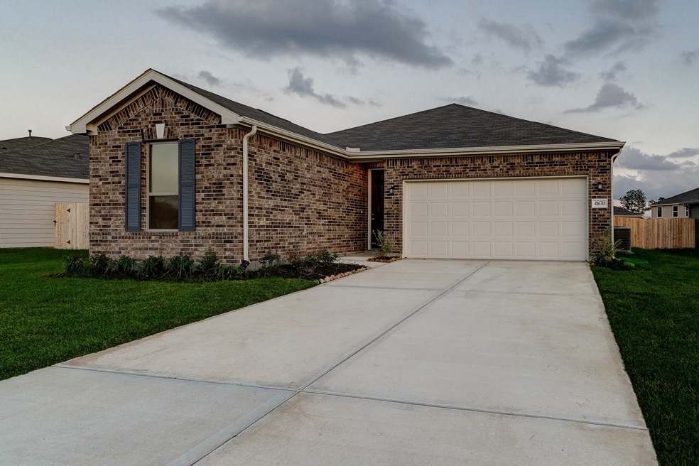 41670 Sorrel Spring Ln, Magnolia, TX 77354 - photo 1