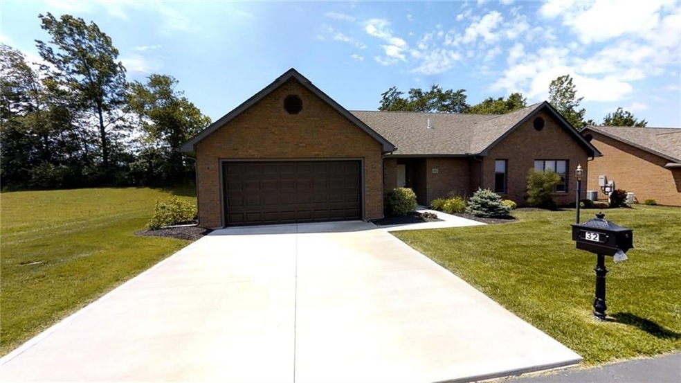 32 Bon Air Bend