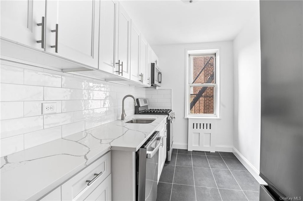 Netherland Gardens Cooperative unit 5D, Bronx, NY 10471 - photo 1