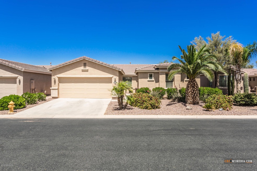 01_Cre8MyMediacom01_mls