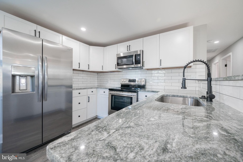 207 Keiser Place, New Castle, DE 19720 - photo 1