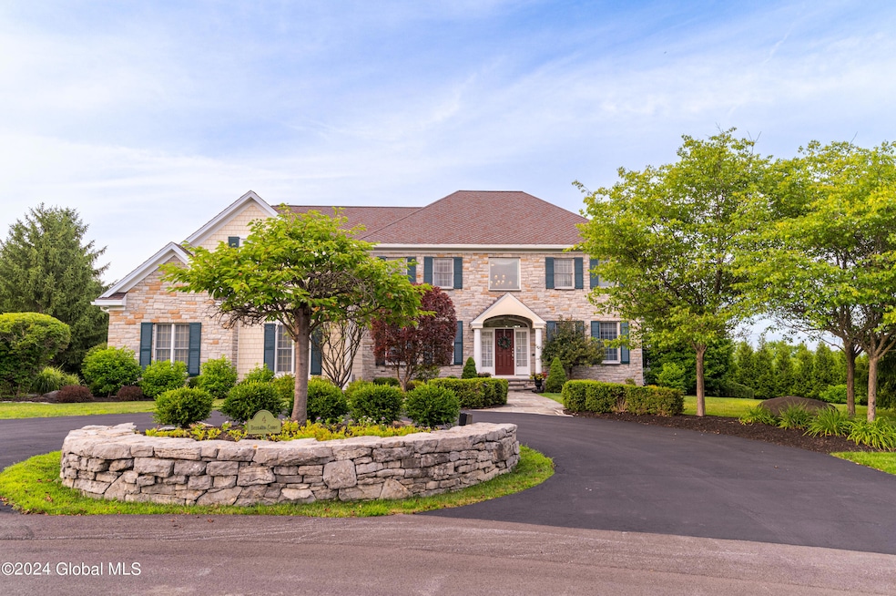 4 Beekman Ct, Albany, NY 12211 - photo 1