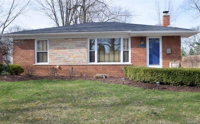 TOTALLY UPDATED BRICK RANCH IN THE BIRMINGHAM RAIL