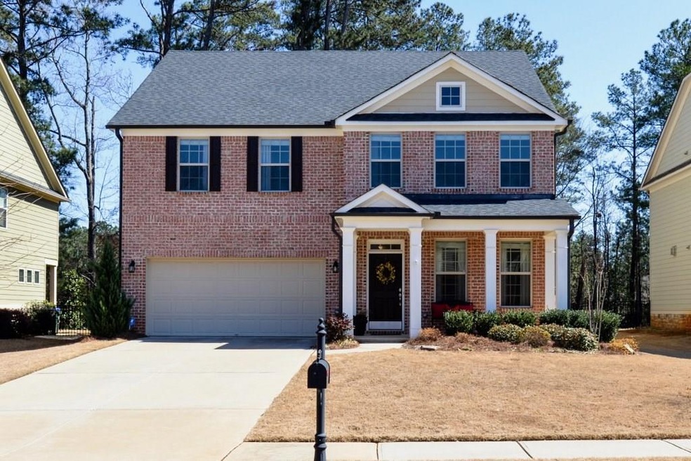 BEAUTIFUL ASHTON WOODS BUILT HOME LOCATED IN CRABA