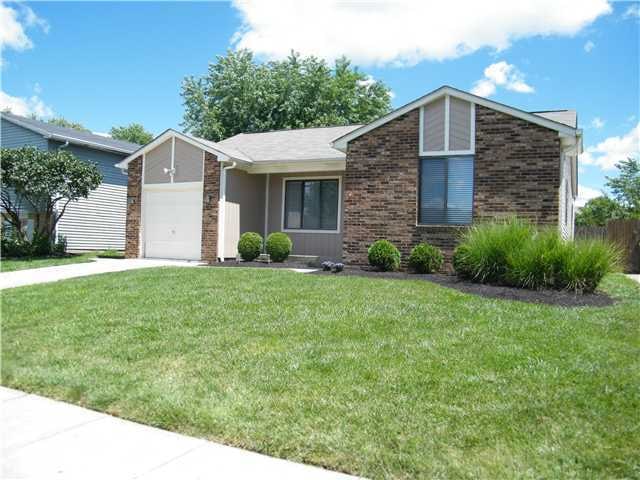 3034 Falcon Bridge Dr, Columbus, OH 43232 - photo 1